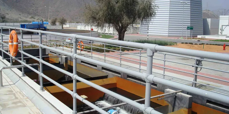 Water Conduction Railing Safety Railing Systems for Water Treatment Plants - Kee Safety