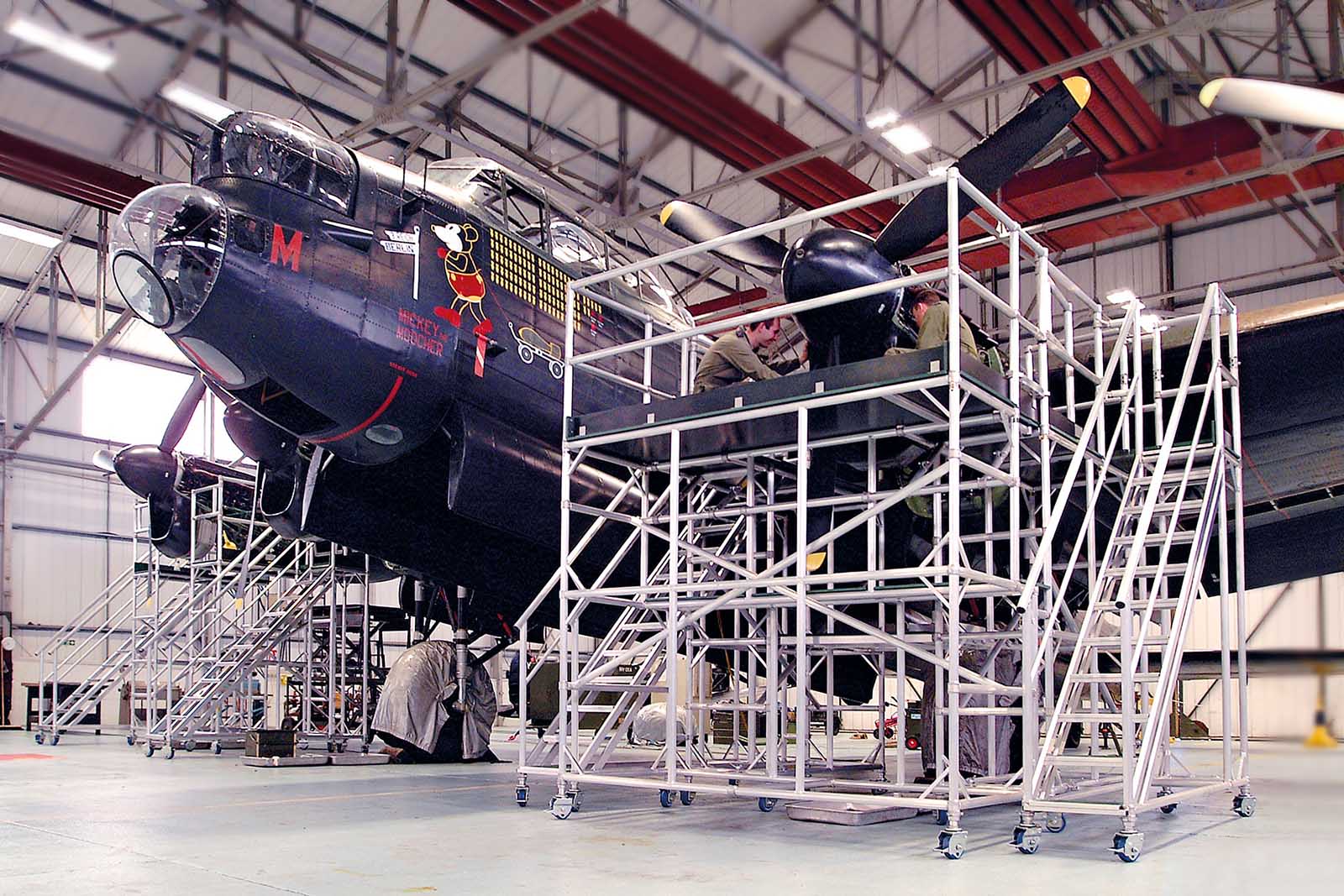 Kee Platform® Arbeitsbühnen und sichere Zugangsplattformen für Wartungen nach Maß