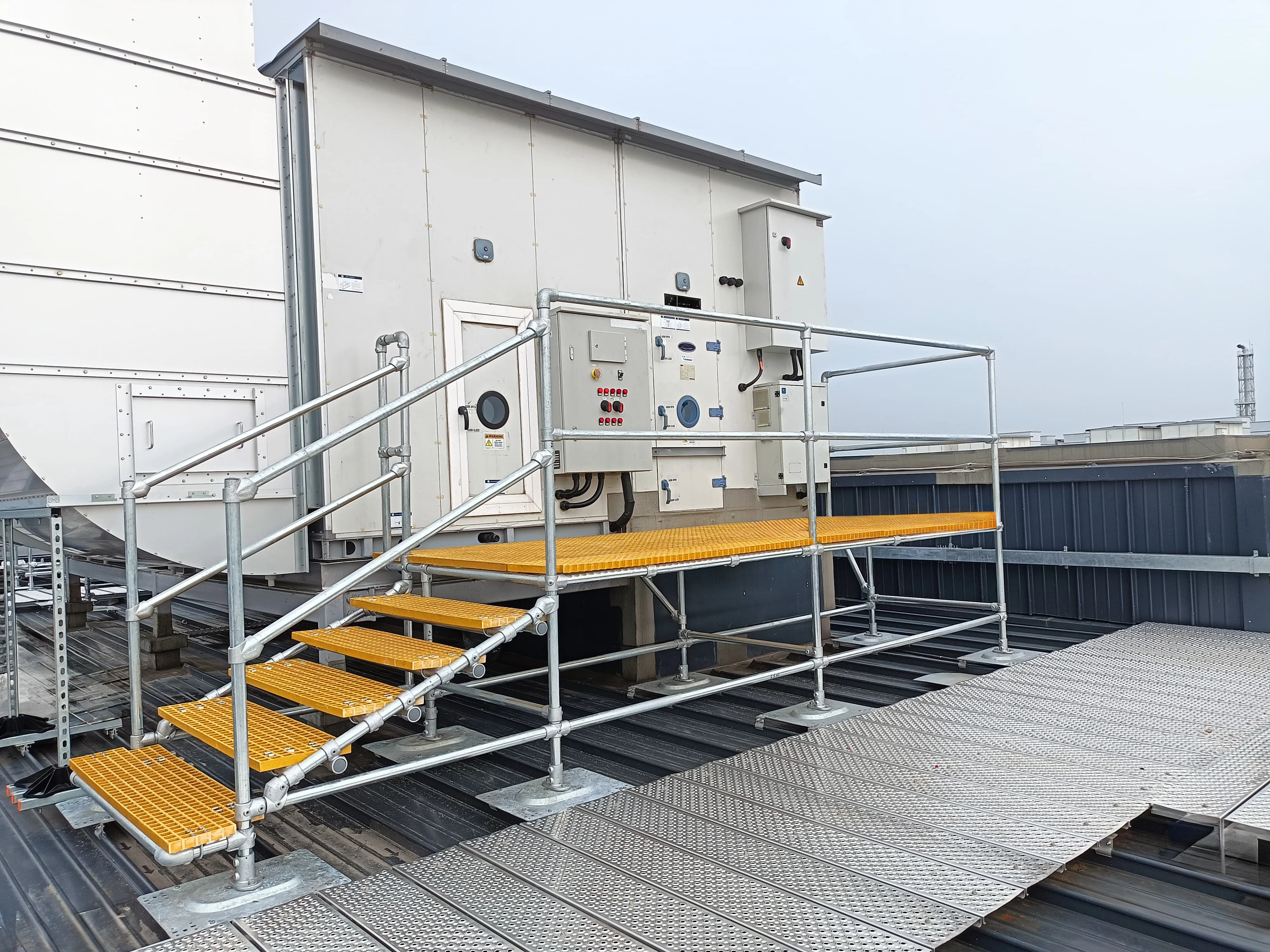 Data Centre Generator Modular Access Platform