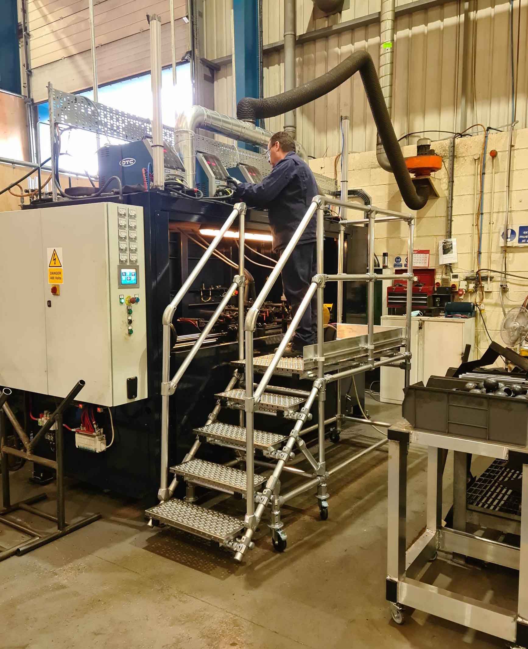 Mobile Work Platform