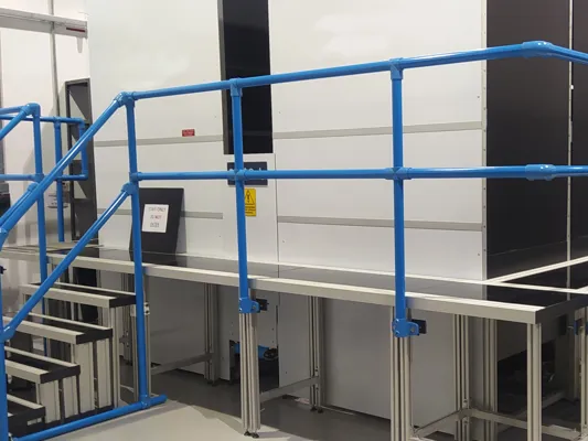 Safety Railing and Modular Guardrail made from Slip-on Railing Fittings ...